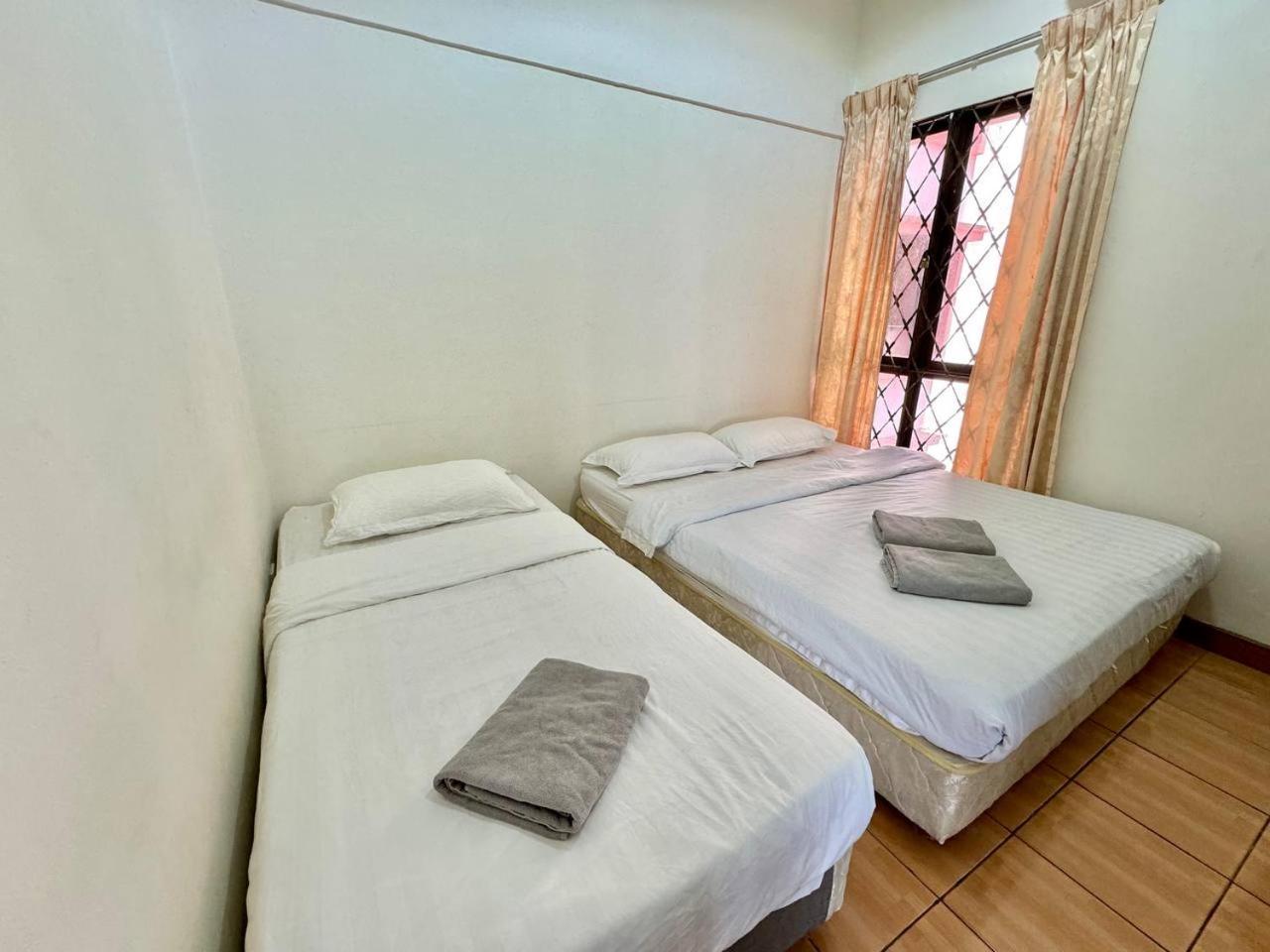 Marina Court Vacation Home 3 Bedrooms - Κότα Κιναμπαλού Εξωτερικό φωτογραφία