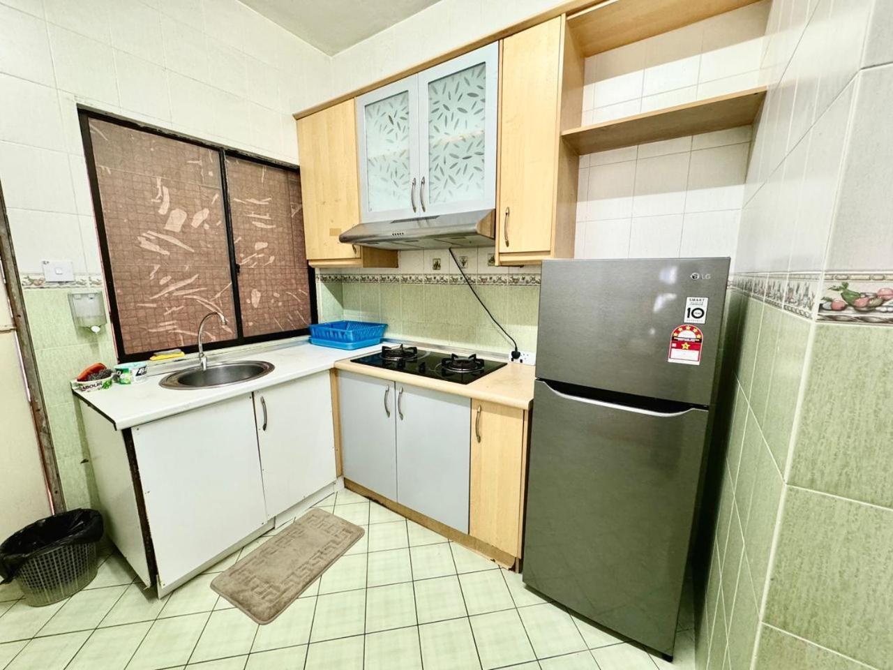 Marina Court Vacation Home 3 Bedrooms - Κότα Κιναμπαλού Εξωτερικό φωτογραφία